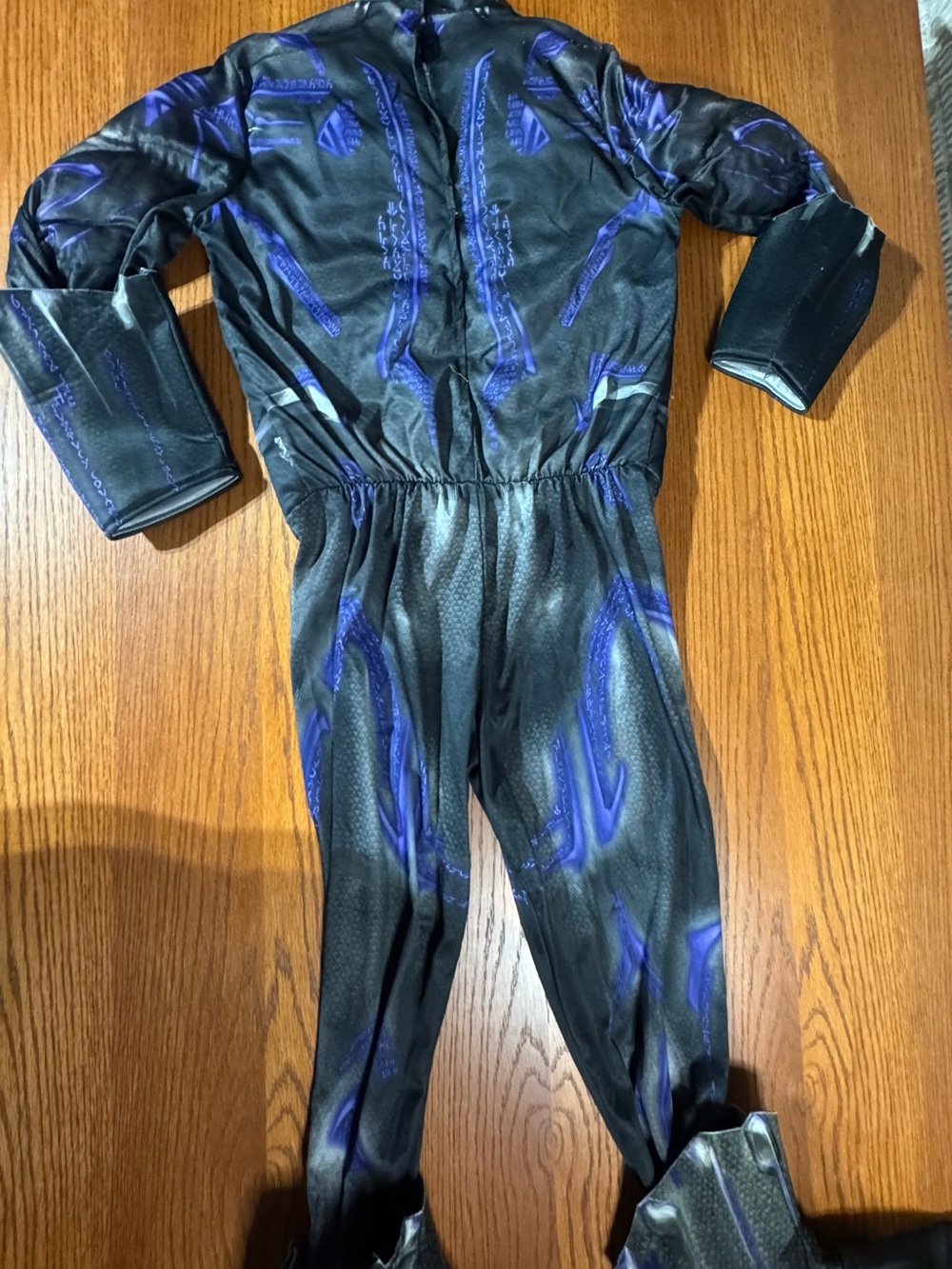 Marvel Black Panther Kids Large Costume w/ Mask Boot Covers & Gauntlets - Picture 7 of 8